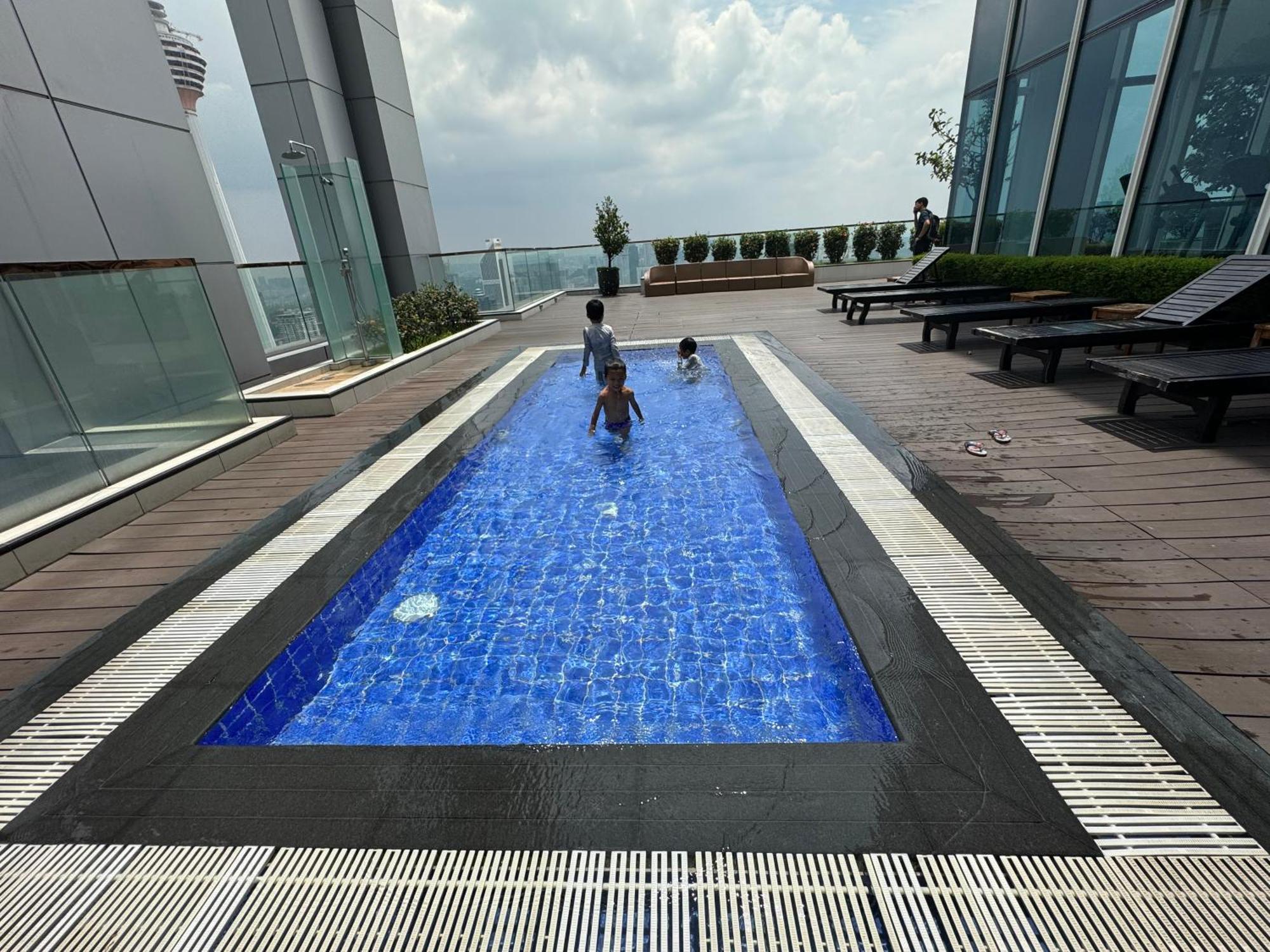 The Platinum Klcc By Garden Suites Kuala Lumpur Exterior photo